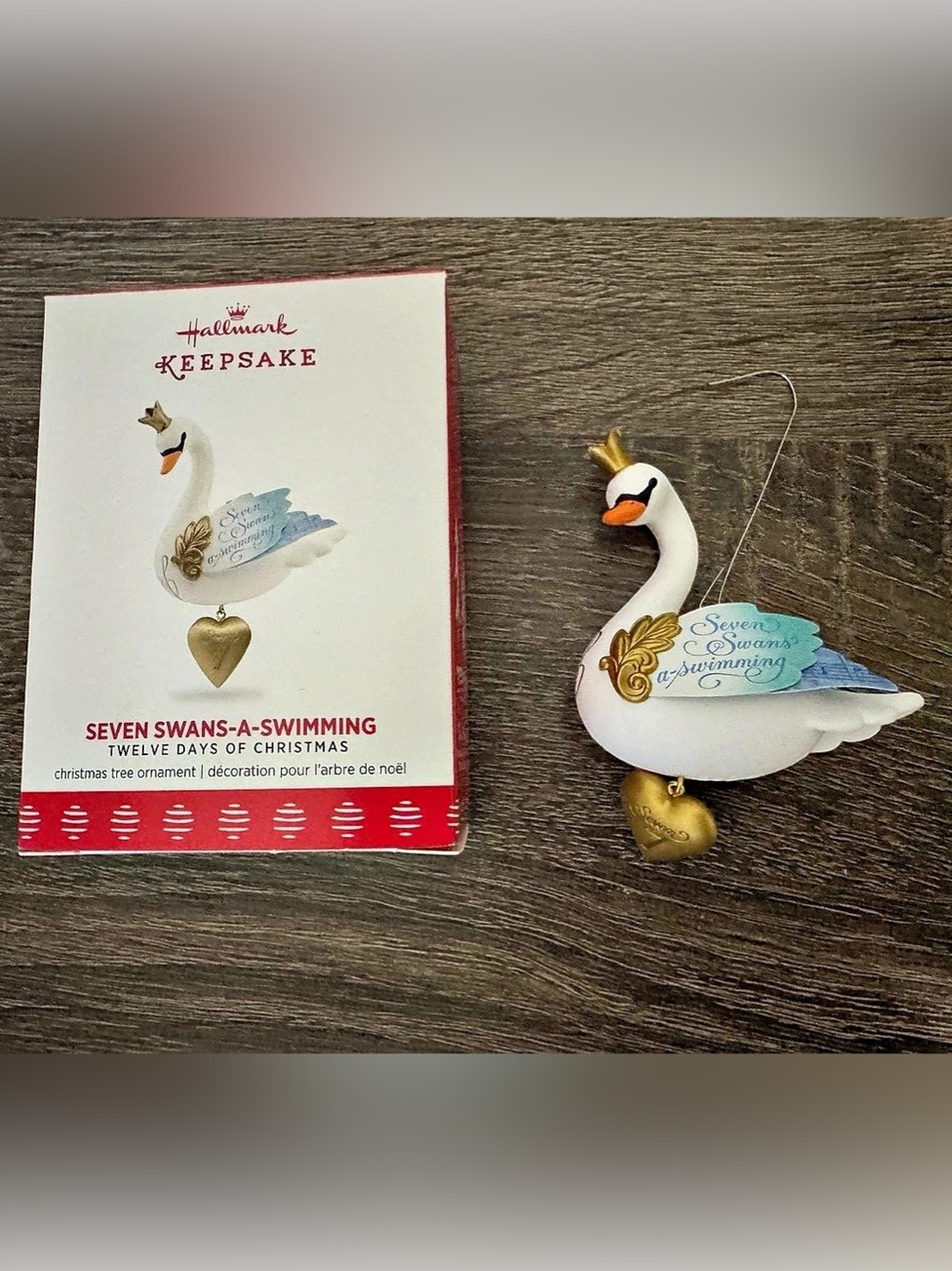 Katherine's Collection Seven Swans-a-Swimming Swan Ornament with Original Box Vi
